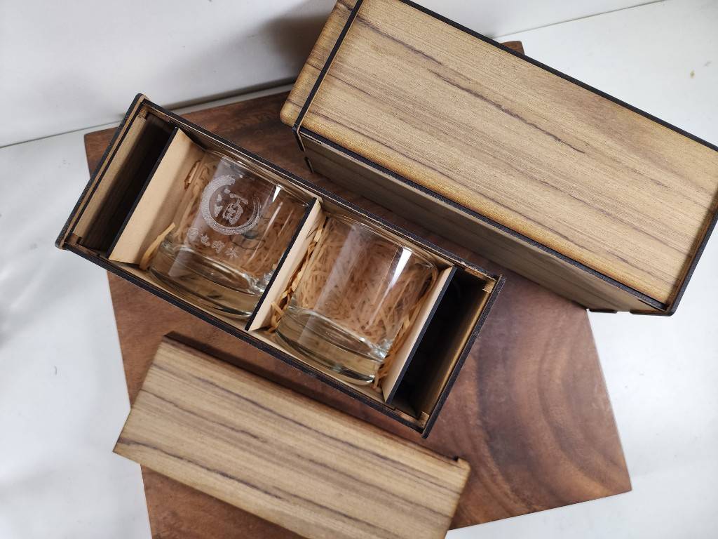 玻璃杯雕刻 基本三款威士忌酒杯系列 雙入木盒裝 可刻名字 LOGO  | 第三張展示圖