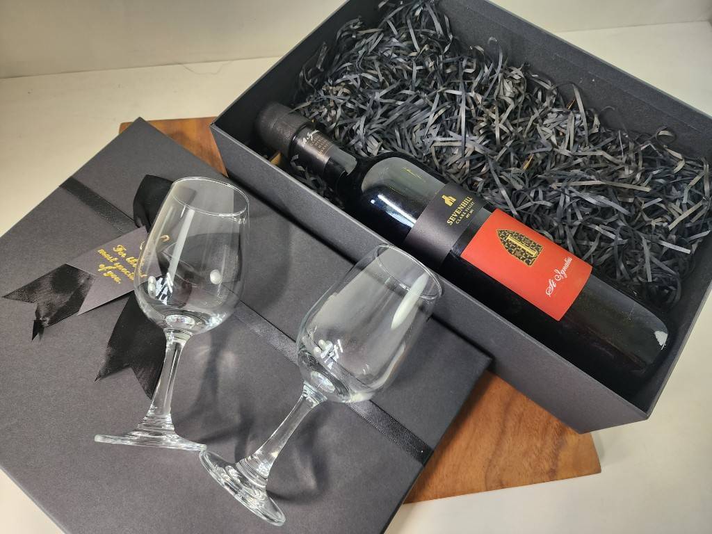 玻璃杯雕刻 葡萄酒 紅酒瓶 酒杯禮盒附提袋 需自提供酒瓶 可雷射刻印LOGO字圖 | 第四張展示圖
