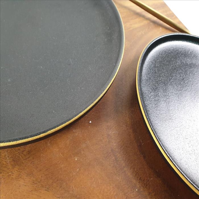 北歐風 黑色磨砂餐盤 居家餐廚擺設 質感裝飾 餐盤 盤子  10、7.5吋弧邊盤(金邊)