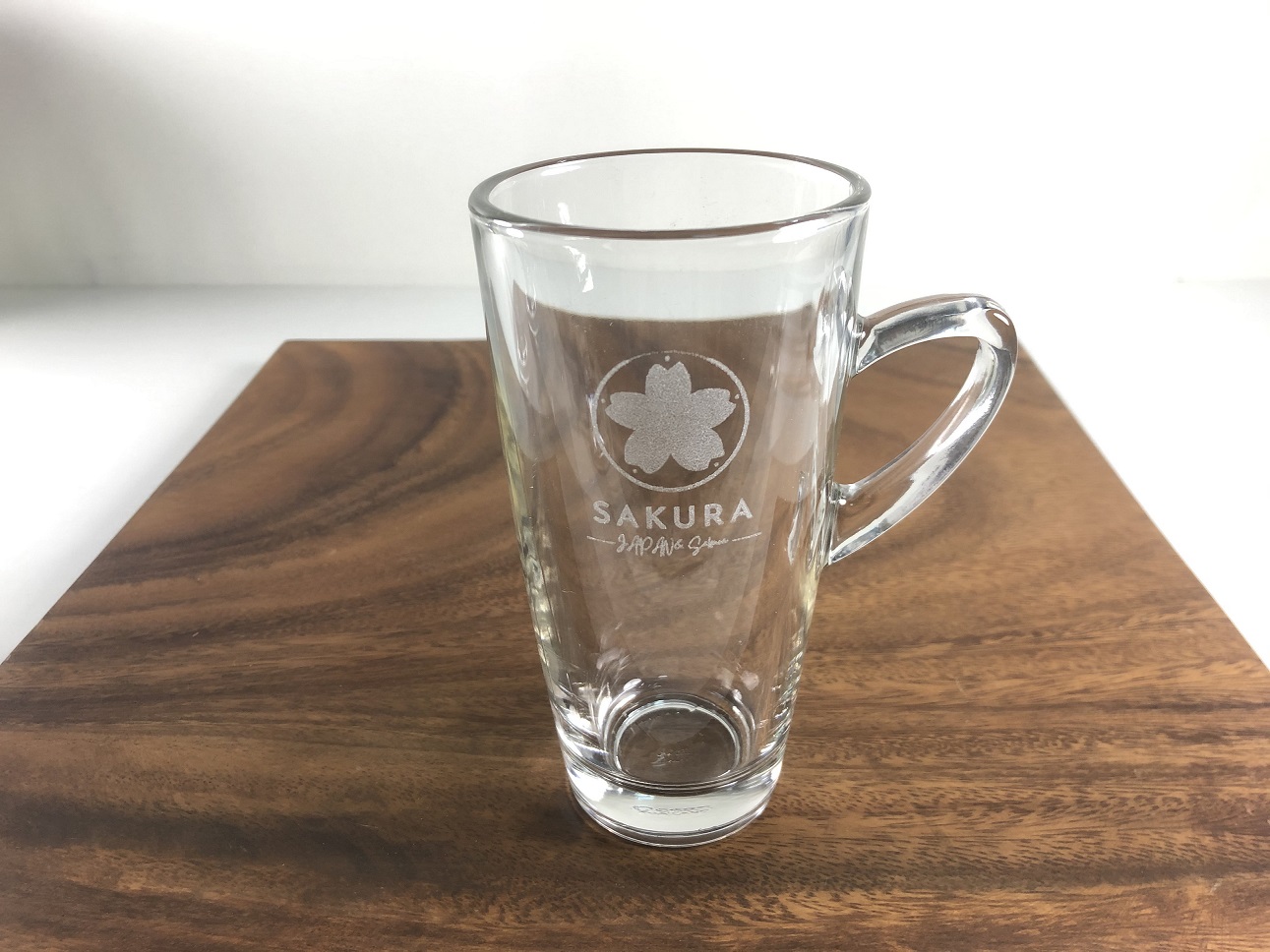玻璃杯雕刻 | 咖啡杯 馬克杯 拿鐵杯 愛爾蘭杯 | 雕刻Logo 文字  | 第三張展示圖