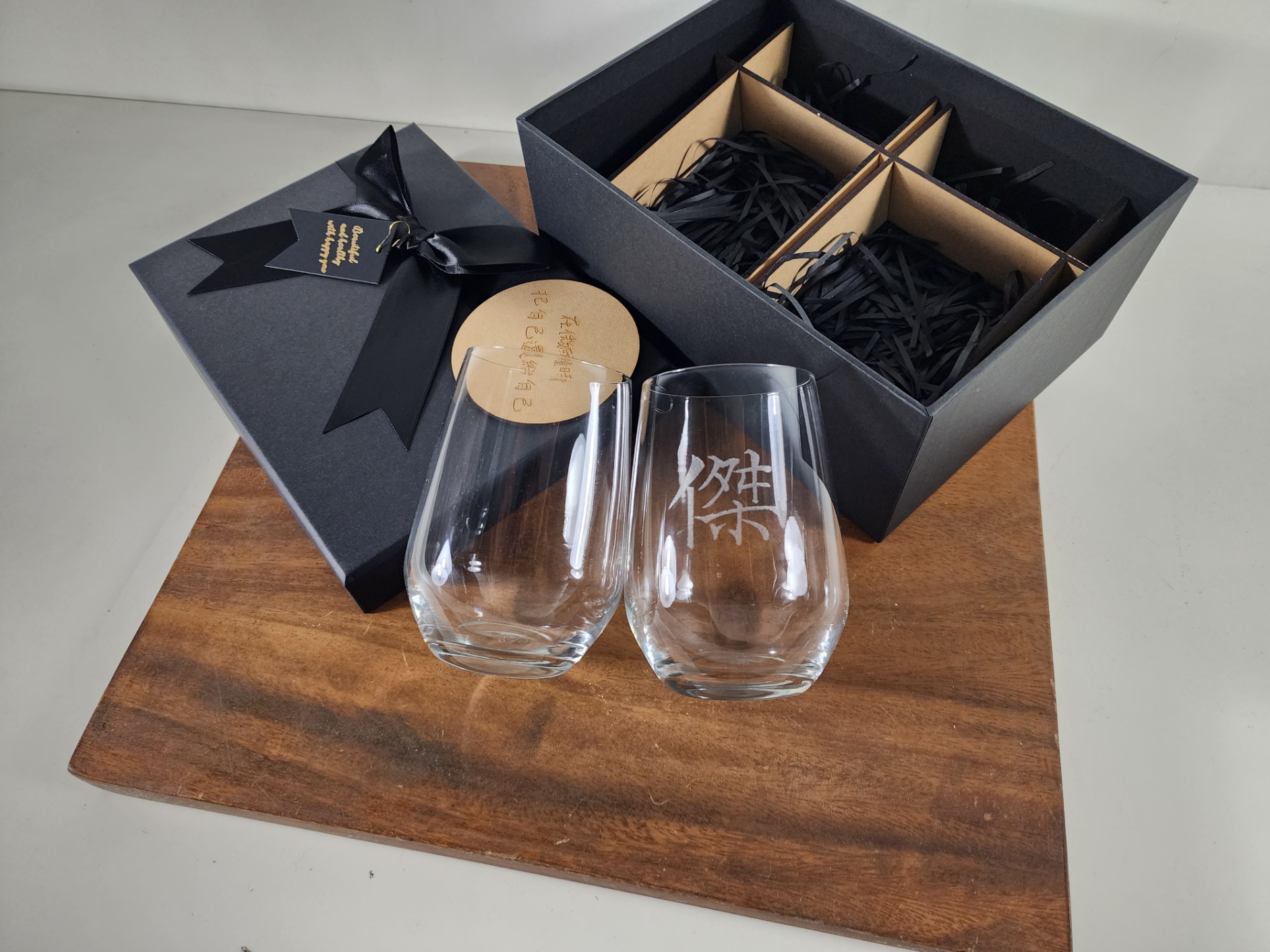 玻璃杯雕刻  高球杯 雙入禮盒 高款橢圓威士忌杯  可刻名字 LOGO 附禮盒紙袋 木質賀卡 | 第四張展示圖