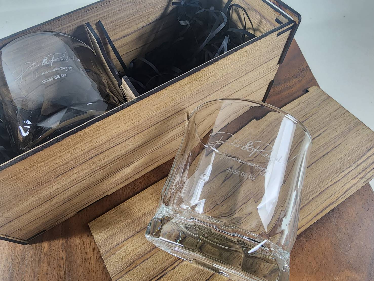 玻璃杯雕刻  Connexion 威士忌酒杯  雙入木盒裝 可刻名字 LOGO | 第一張展示圖