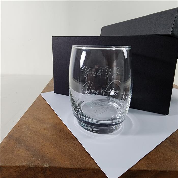 玻璃杯雕刻 細緻橢圓可疊威杯 雙入禮盒 可刻名字 LOGO 附禮盒紙袋 木質賀卡 | 展示圖